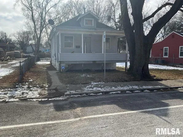 2316 W Howett St, Peoria, IL 61605
