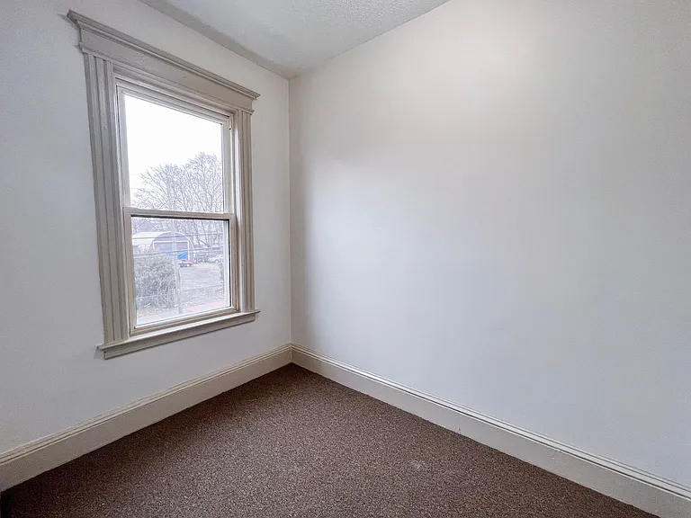 35-37 Bond St — Photo 12