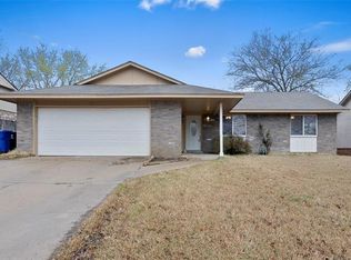 128 W Austin St, Broken Arrow, OK 74011