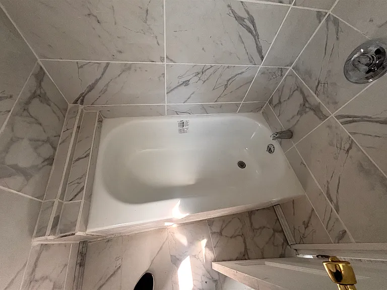 Linwick Pl — Photo 9