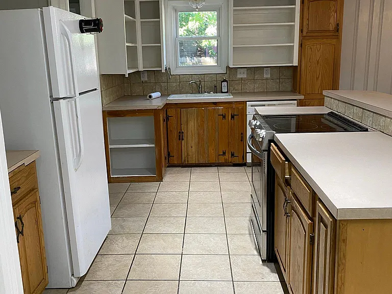 4207 S Norfolk Ave — Photo 5