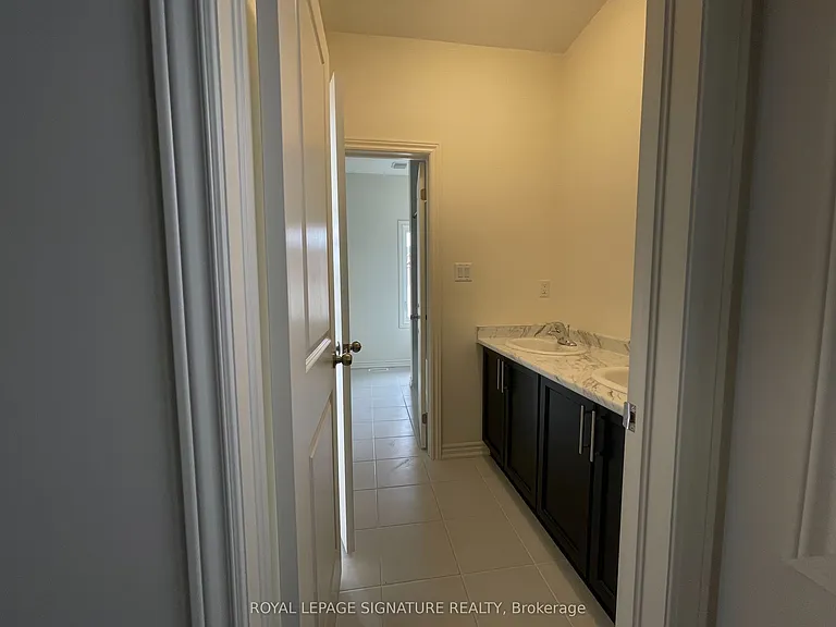 1231 Plymouth Dr — Photo 12