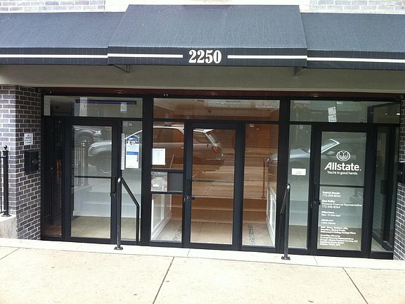 2nd image of 2250 N Lincoln Ave APT 403
