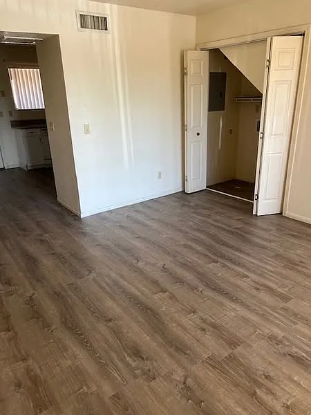 1188 Zircon Ct — Photo 4