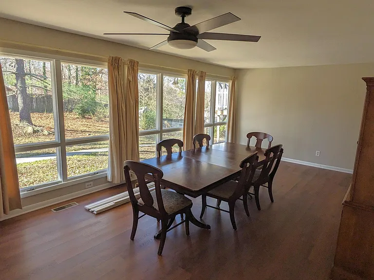 Shalimar Dr — Photo 14