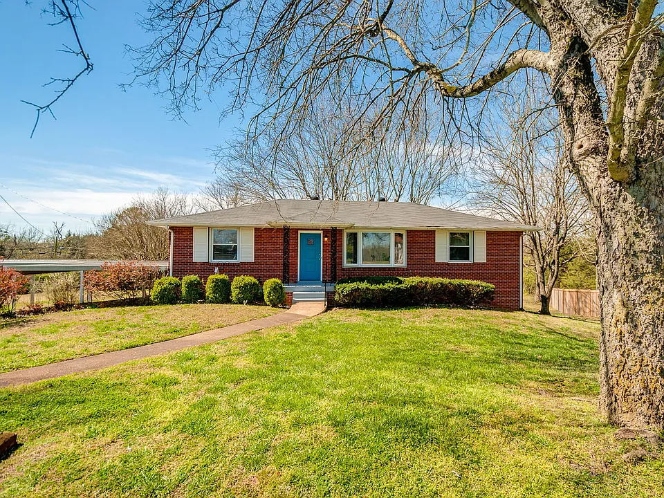401 Grosse Point Ct