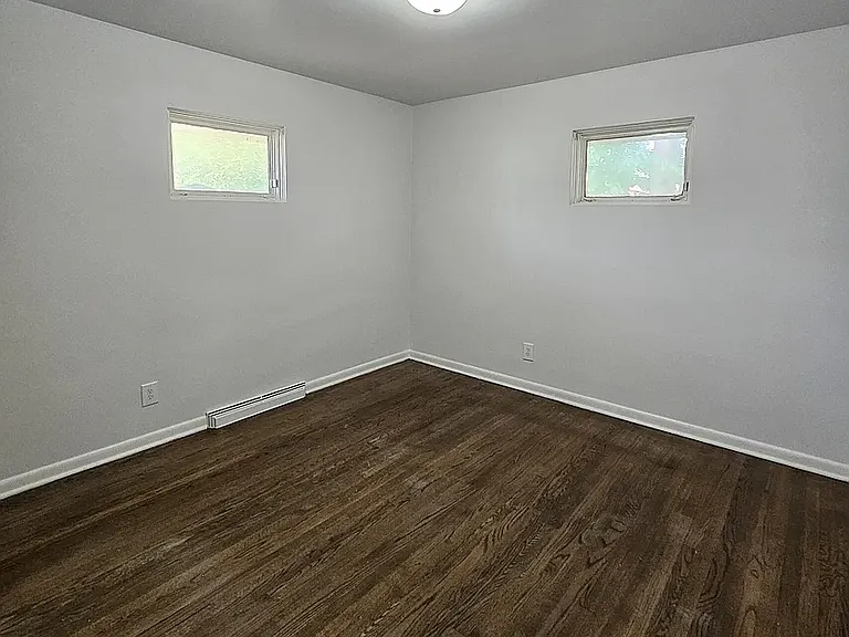 6914 Baring Ave — Photo 8