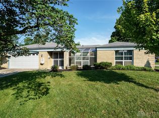 4993 Sweetbirch Dr, Dayton, OH 45424