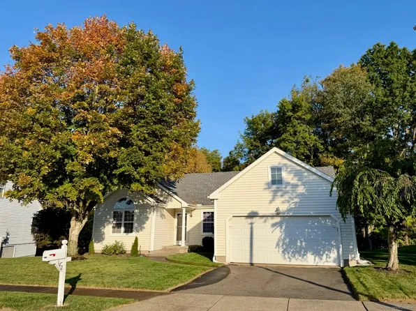 142 Greenview Terrace, Middletown, CT 06457
