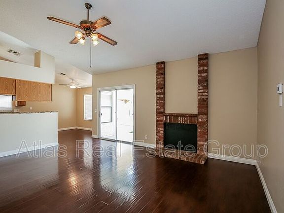 4th image of 4816 Evergreen Glen Dr