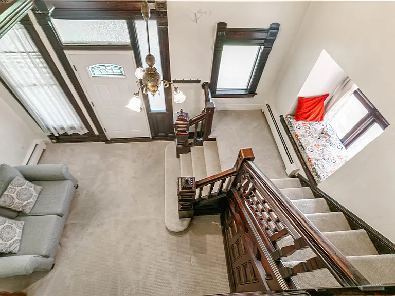 208 S Lincoln St #A — Photo 4