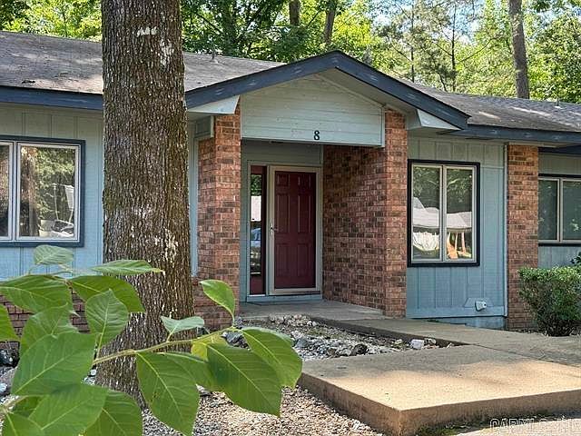 1st image of 8 Cortez Ln