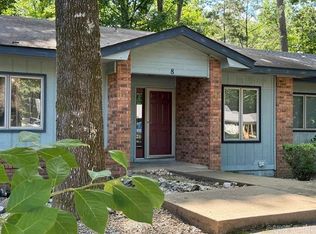 8 Cortez Ln, Hot Springs Village, AR 71909