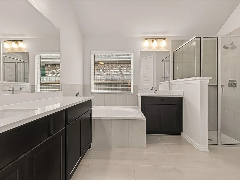 6123 Severson Lake Ct — Photo 34