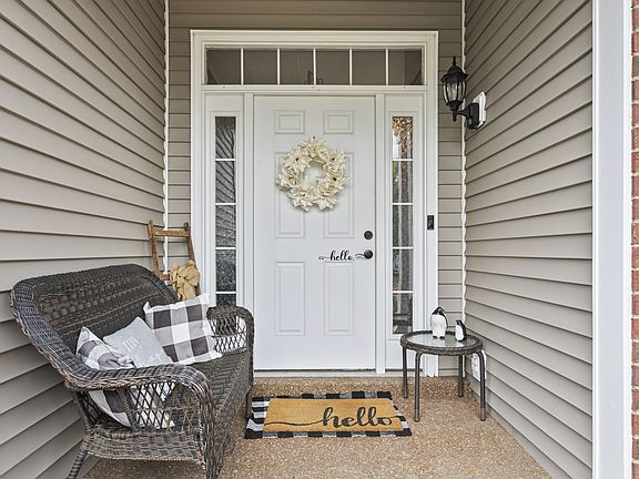 4th image of 1024 Persimmon Dr