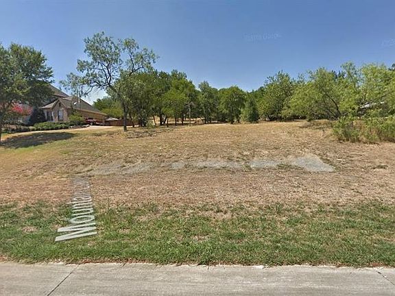 5th image of 2115 Mountain Lakes Dr