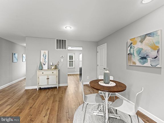 5th image of 16323 Taconic Cir