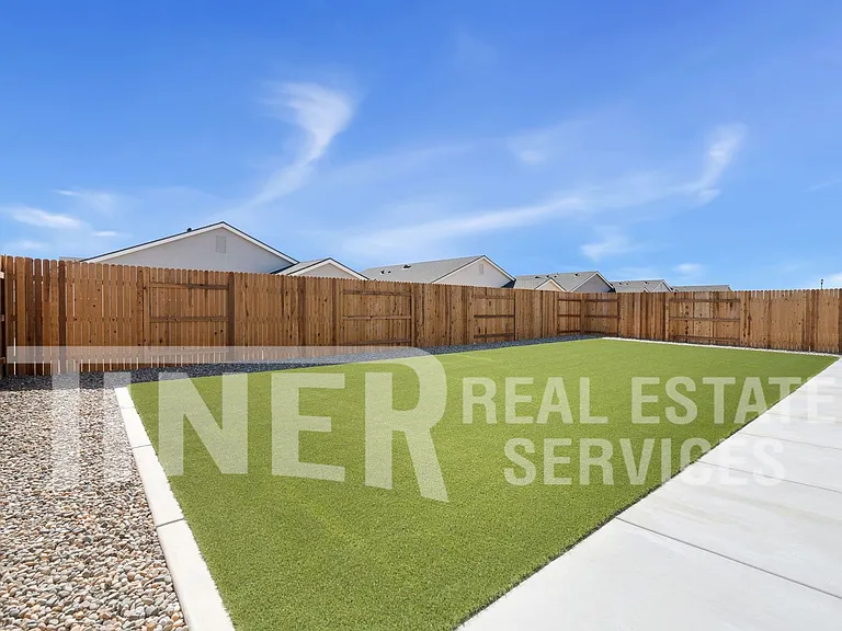 7160 El Cerrito Way — Photo 22
