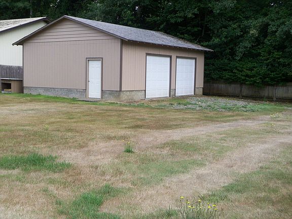 3rd image of 101 Cedarwood Dr