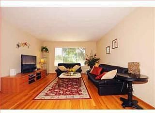 4th image of 5644 Glen Haven Ct