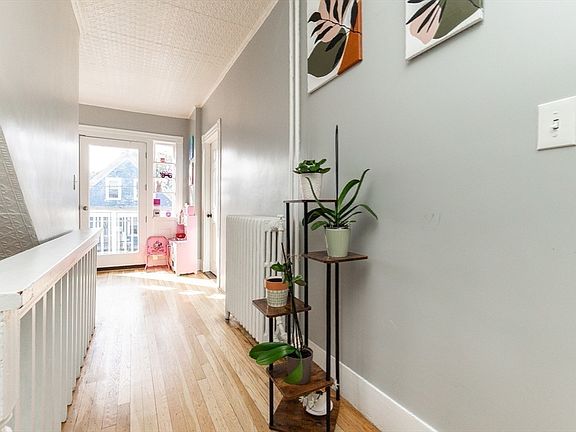 5th image of 40 Gledhill Ave APT 2