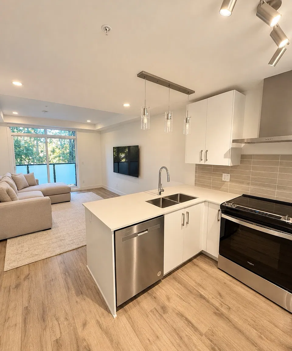 2 bed, 1150 sqft, $2,400 — Photo 2
