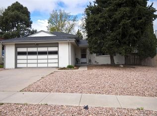 1946 Warwick Ln, Colorado Springs, CO 80909