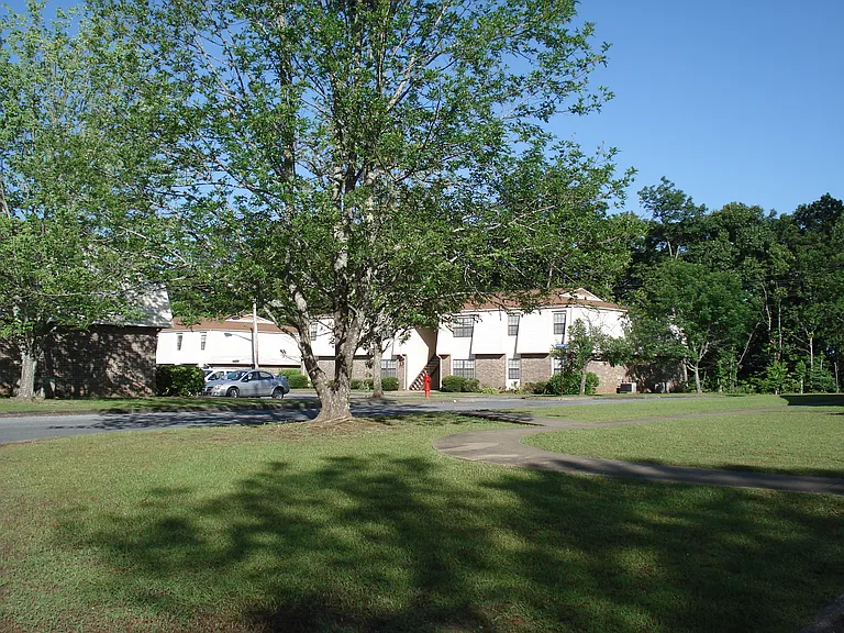 Alex City Parkway — Photo 10