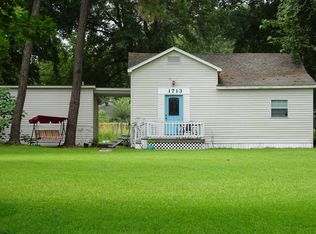 1713 W Wehrt St, Westlake, LA 70669