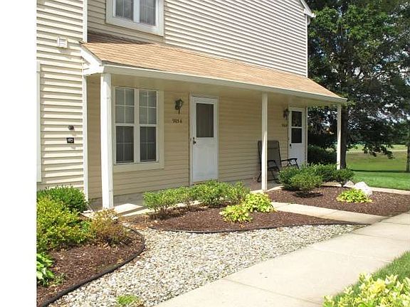 2nd image of 905A Sedgefield Dr