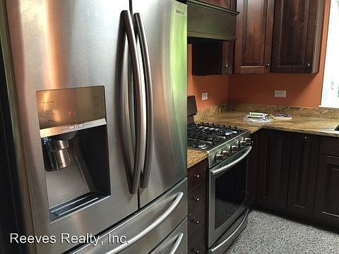 1st image of 767 Ashwood Dr W