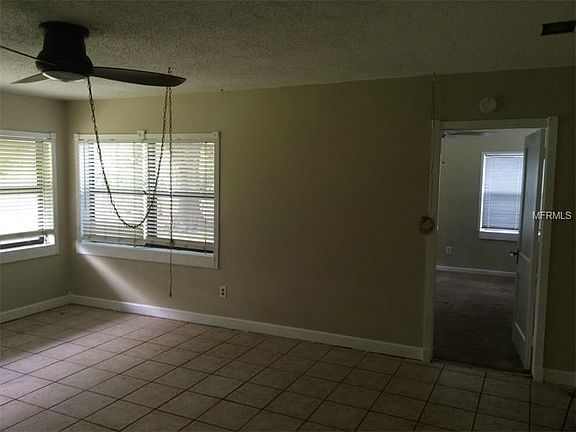 3rd image of 3653 Midiron Dr