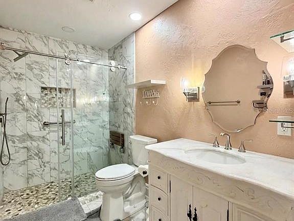 4th image of 10966 SW 85th Ter