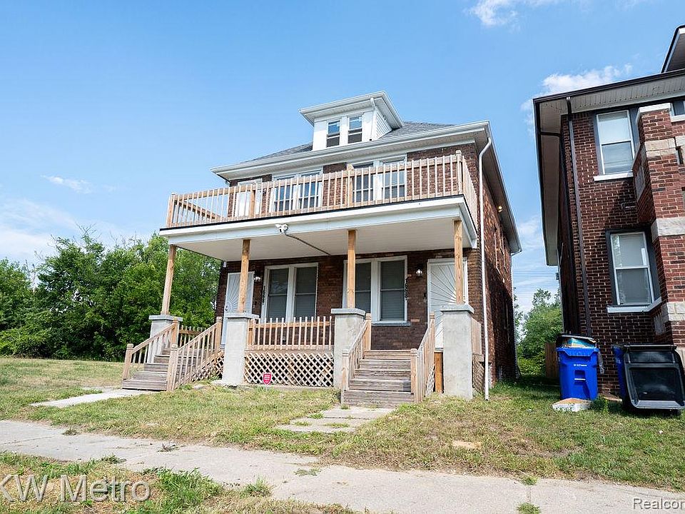 1st image of 1668 Blaine St