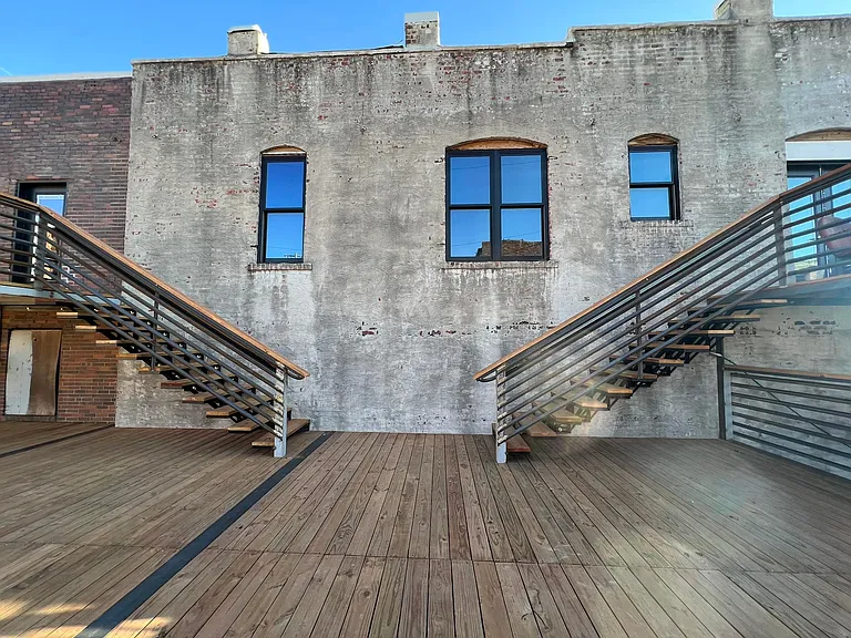 602 N Broadway St #C — Photo 12