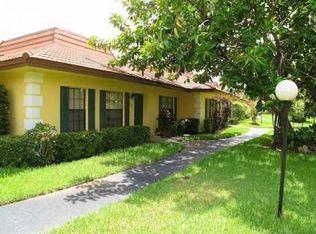 7032 SW 23rd St, Davie, FL 33317