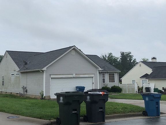 3rd image of 1809 Lochwood Dr