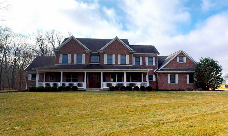 1st image of 7721 Amanda Ln