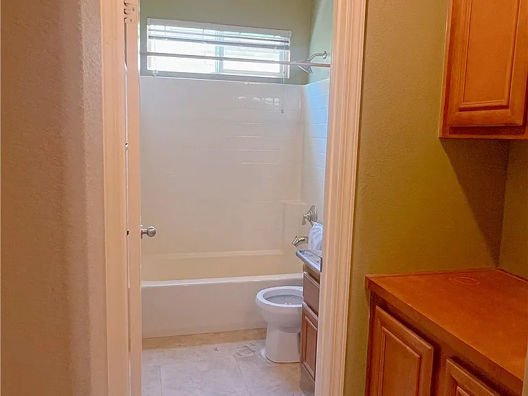 12583 Vintner Dr — Photo 7
