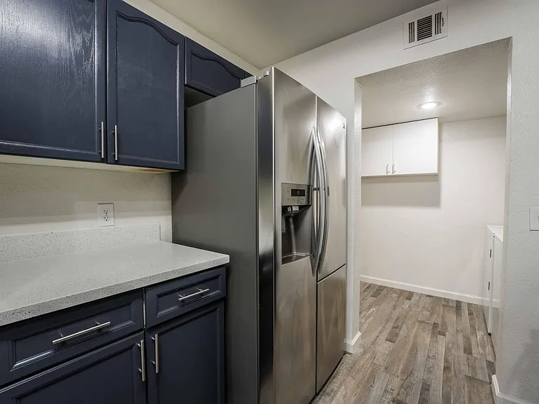 2608 Autumn Blaze Ave — Photo 14