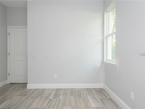 4th image of 1750 17th St