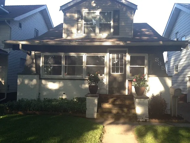 335 Cyril St photo 1