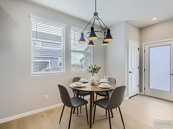 5th image of 776 Nob Hill Ln