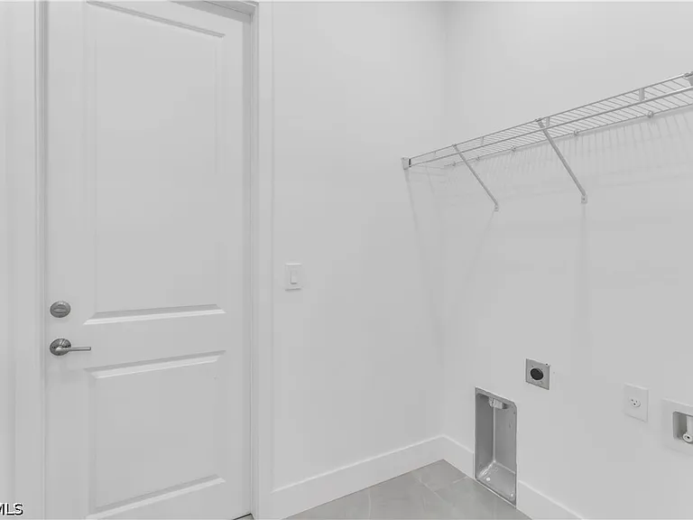 2603 27th St W — Photo 10