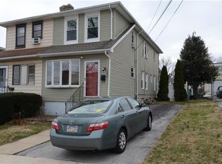 106 N Diamond St, Clifton Heights, PA 19018