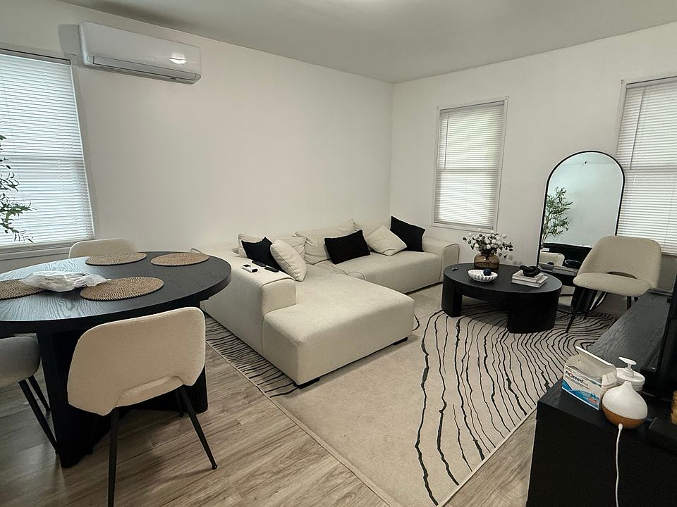 1st image of 8635 233rd St #2