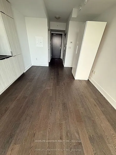 Studio, $1,900 — Photo 4