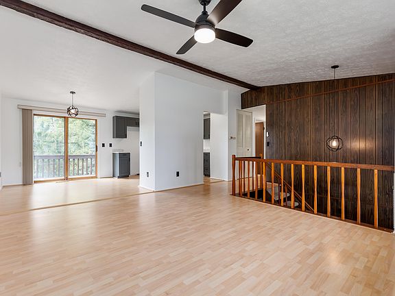 5th image of 6046 Belair Dr