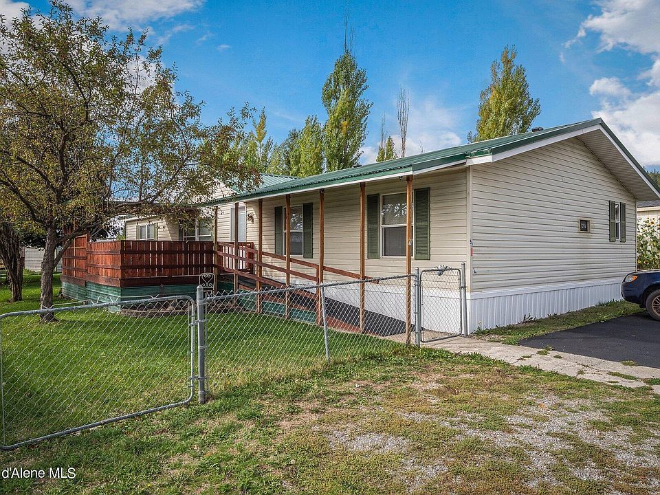 1st image of 17216 W Santiago Cir