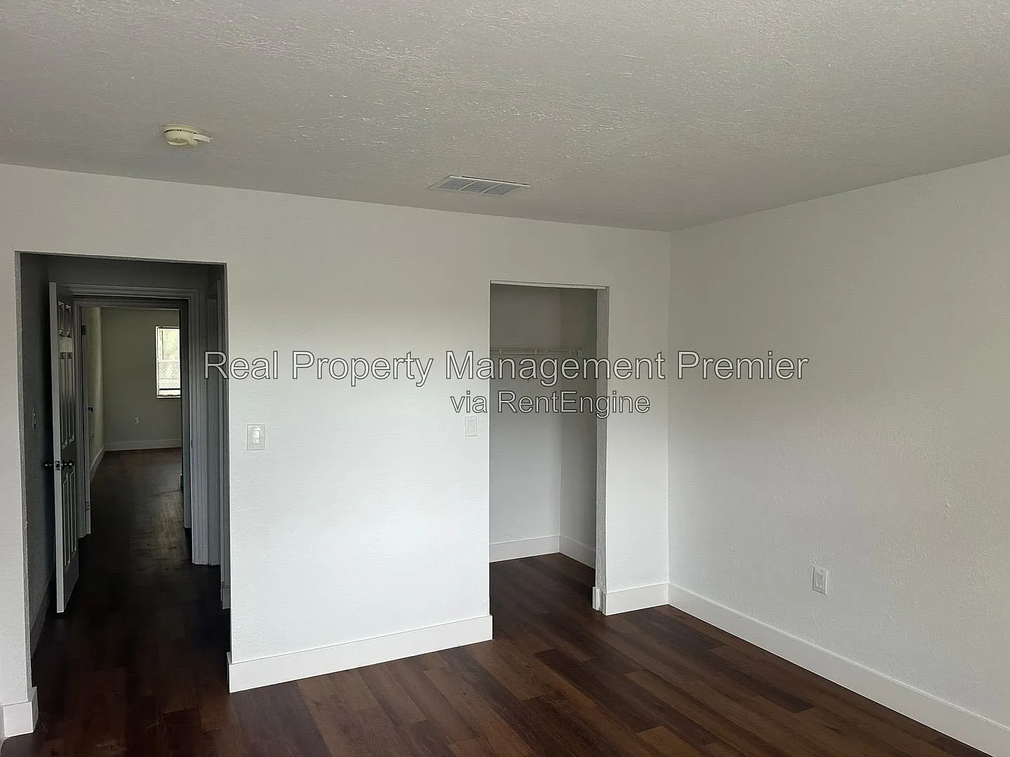 2268 SW 81st Ave — Photo 3
